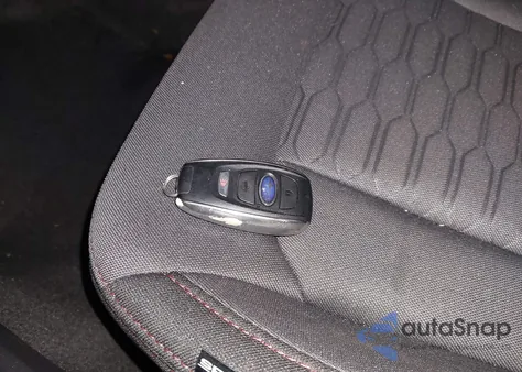 2025 Subaru Impreza Sport 5-Door z USA, uszkodzony, nr VIN JF1GUAFC1S8264221